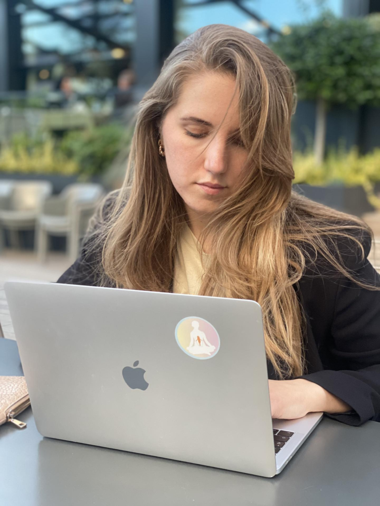 ezgif.com-webp-maker (1)